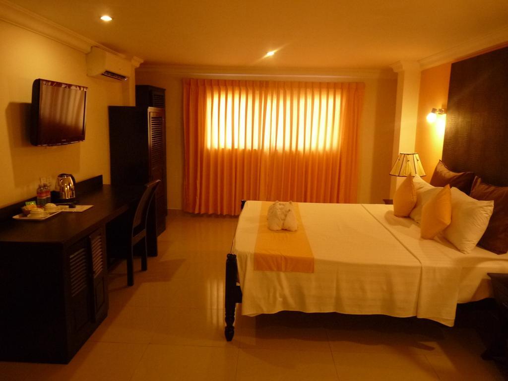 Hotel Angkor International